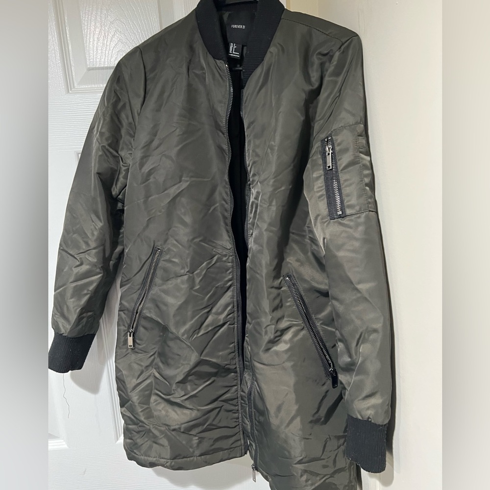 Women long bomber jacket